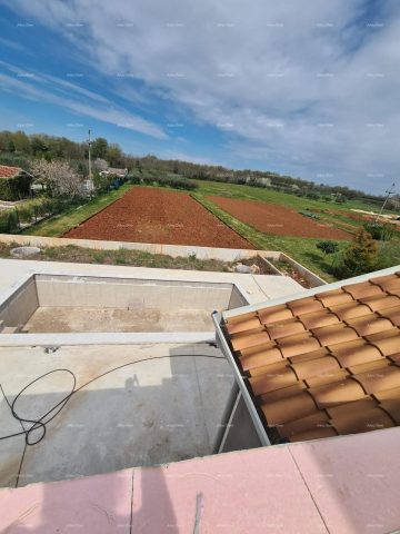 Kuća na prodaju 138 m² – Radini