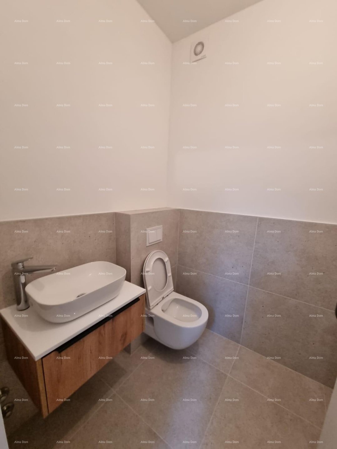 Apartma Naprodaj - ISTARSKA Tar-Vabriga