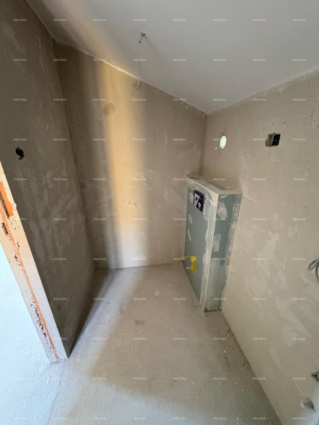 Haus Zu verkaufen - ISTARSKA Bale