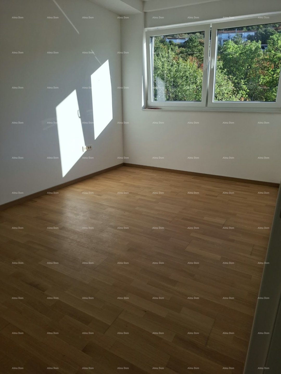 Apartma Naprodaj - PRIMORSKO-GORANSKA Crikvenica