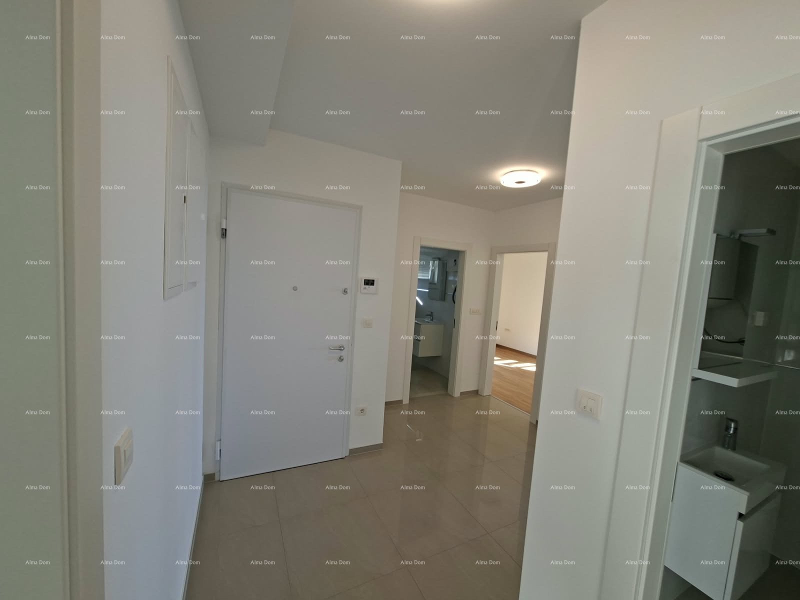 Apartma Naprodaj - PRIMORSKO-GORANSKA Crikvenica
