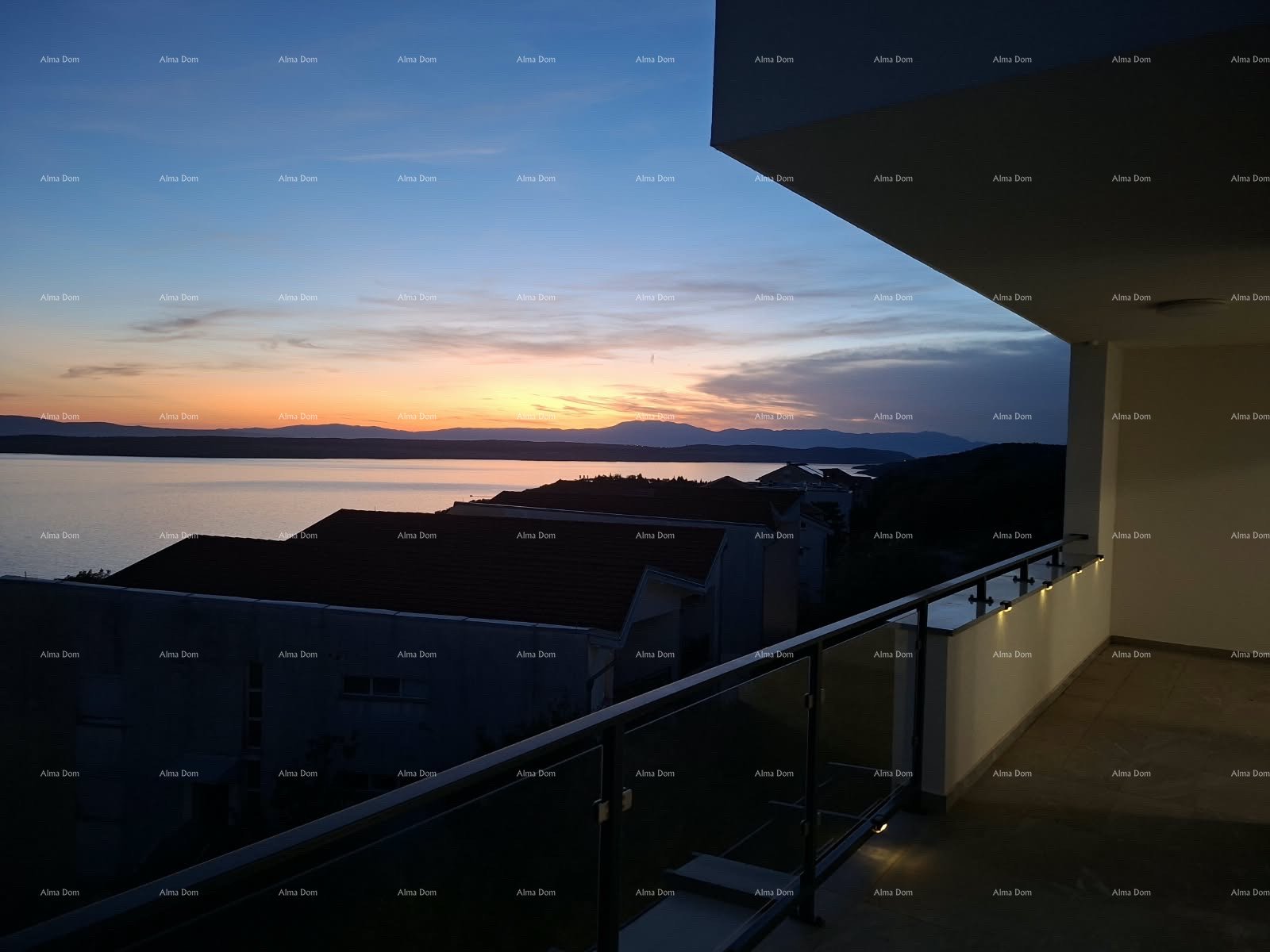 Apartma Naprodaj - PRIMORSKO-GORANSKA Crikvenica