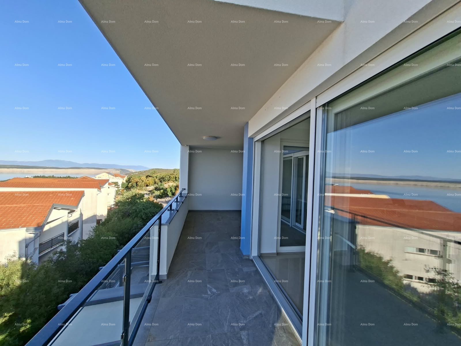 Apartma Naprodaj - PRIMORSKO-GORANSKA Crikvenica