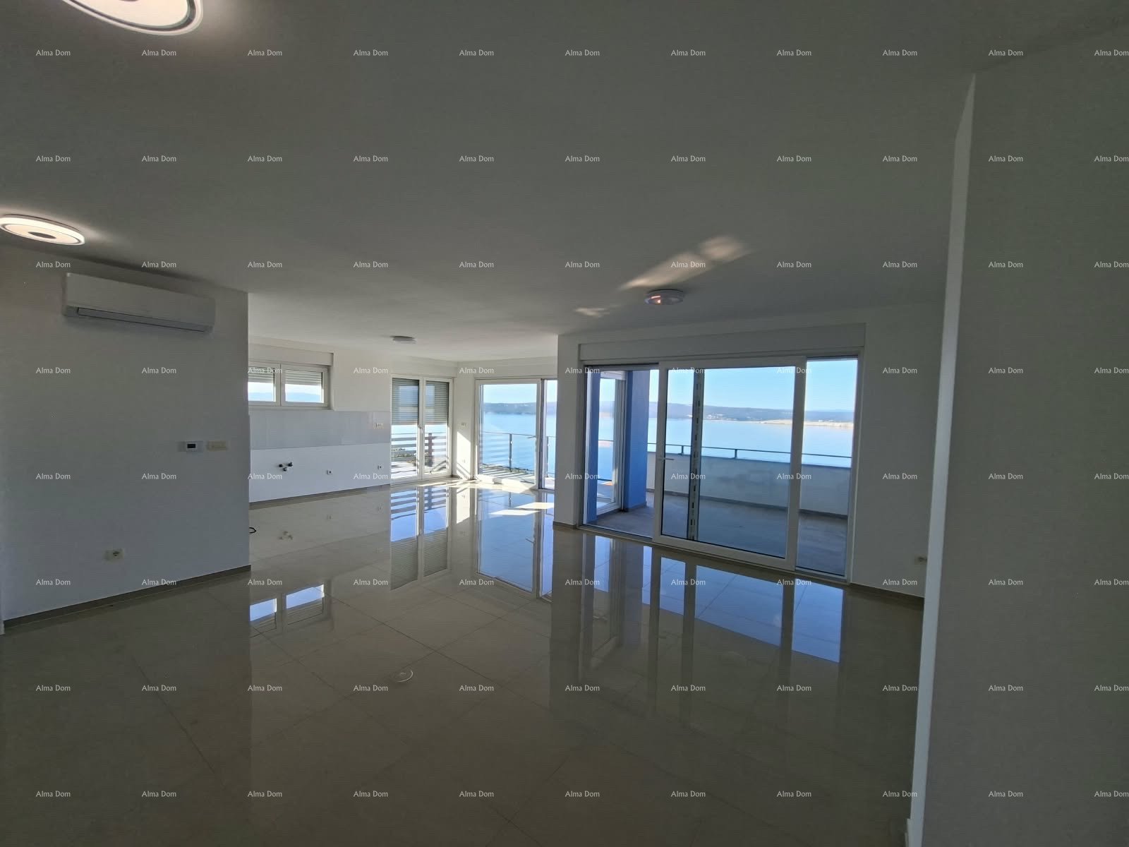 Apartma Naprodaj - PRIMORSKO-GORANSKA Crikvenica