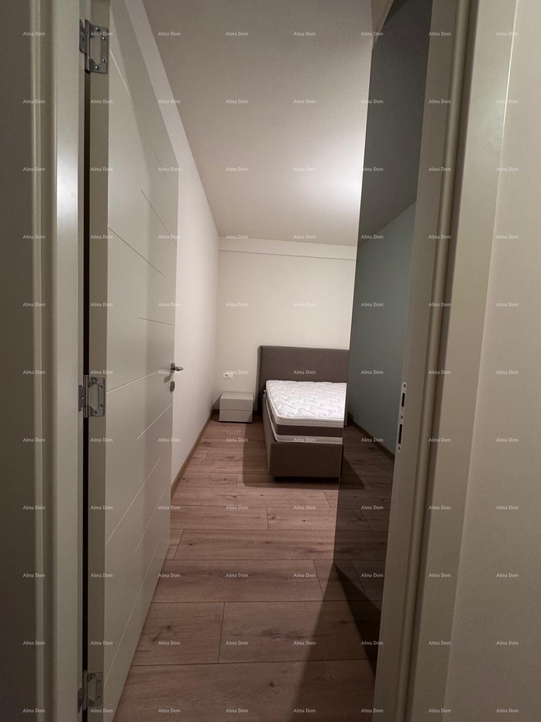 Apartma Naprodaj - ISTARSKA Poreč