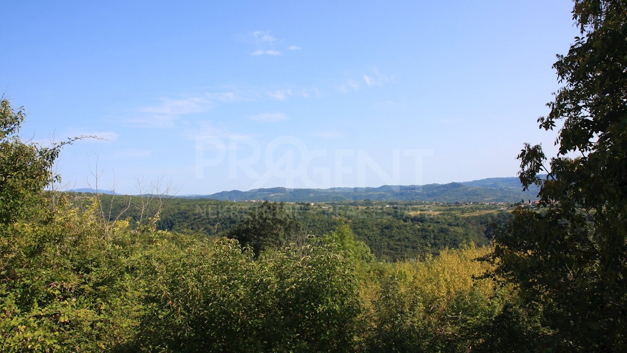 Zemljište Na prodaju - ISTARSKA  BUZET 