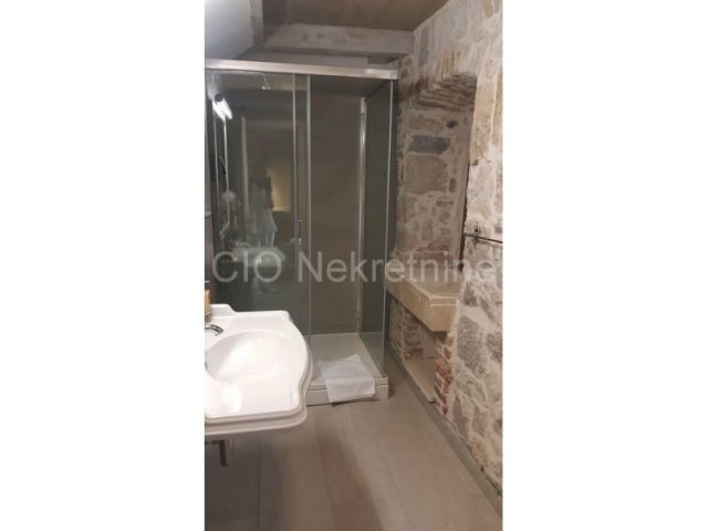 Business premises For sale - Splitsko-dalmatinska Split - foto 2/19