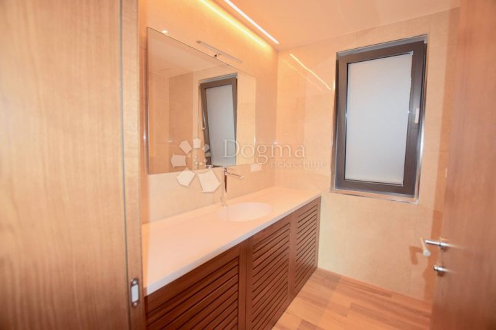 House For sale - Primorsko-goranska Krk - foto 5/19