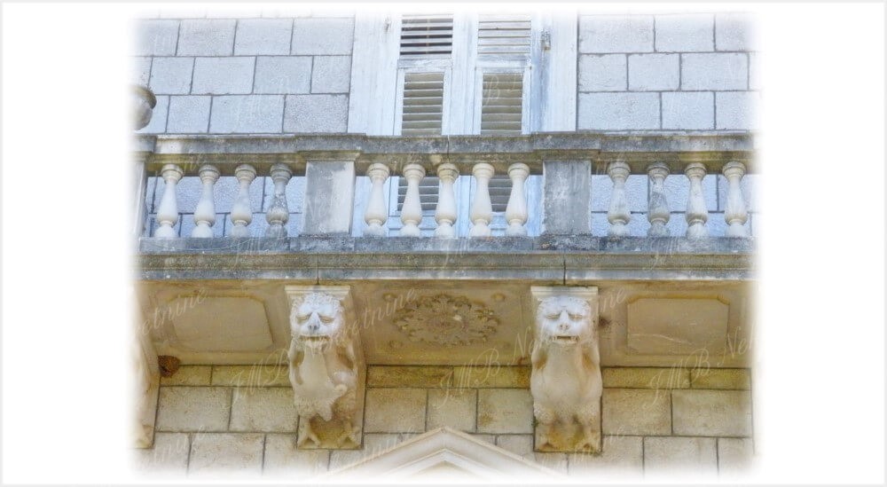 Casa In vendita - DUBROVAČKO-NERETVANSKA  DUBROVNIK 