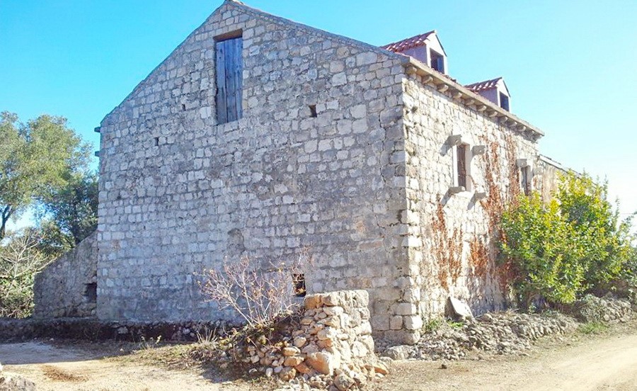 Casa In vendita - DUBROVAČKO-NERETVANSKA  DUBROVNIK 