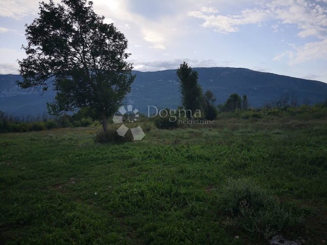 Land For sale - Istarska Kršan - foto 2/4