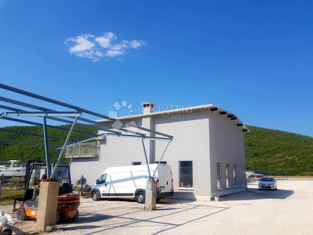 Poslovni prostori Naprodaj - Istarska Raša - foto 3/55