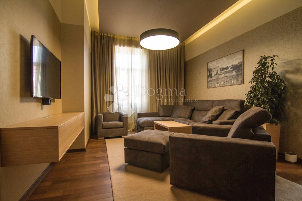 Flat For rent - PRIMORSKO-GORANSKA  OPATIJA 