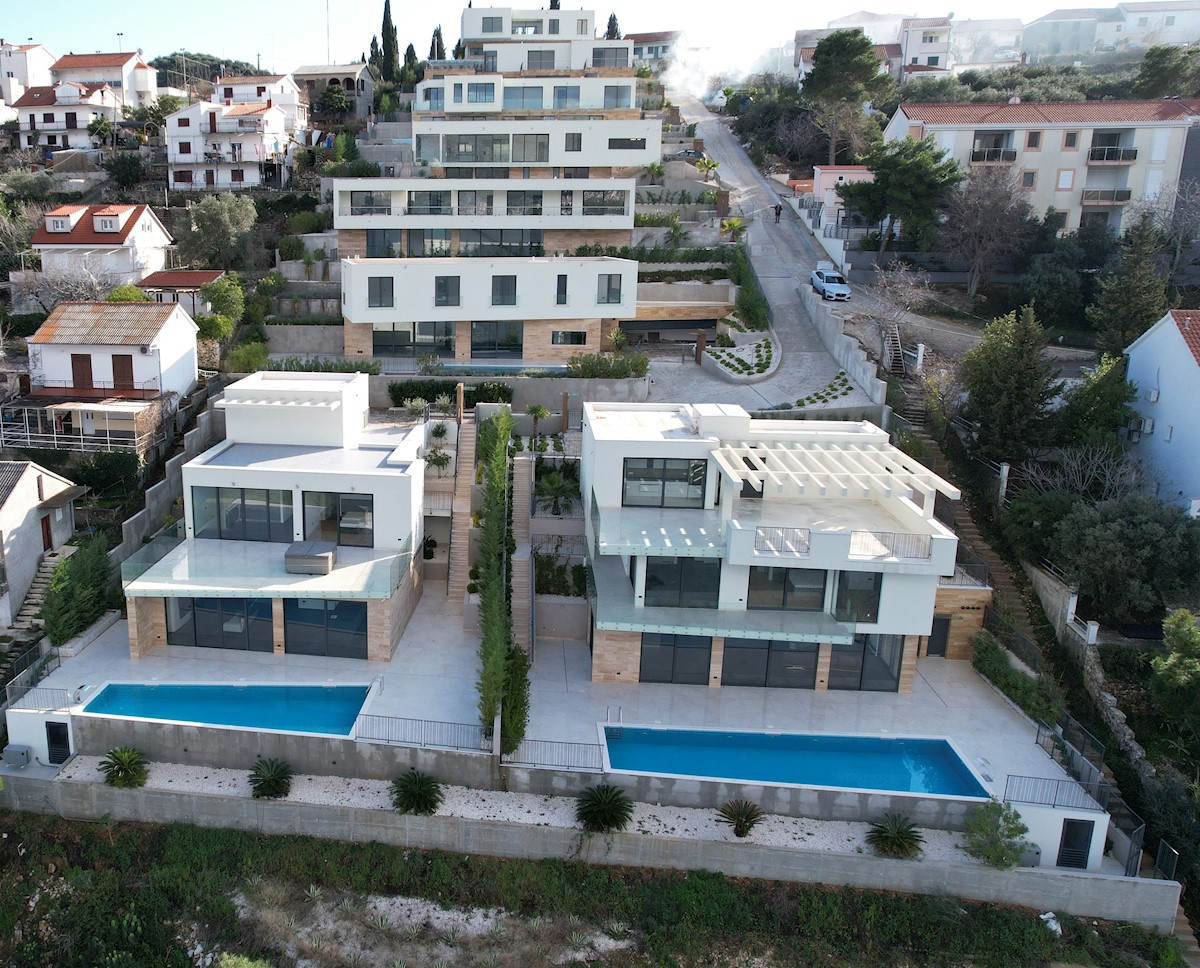 Casa In vendita - SPLITSKO-DALMATINSKA  ČIOVO 