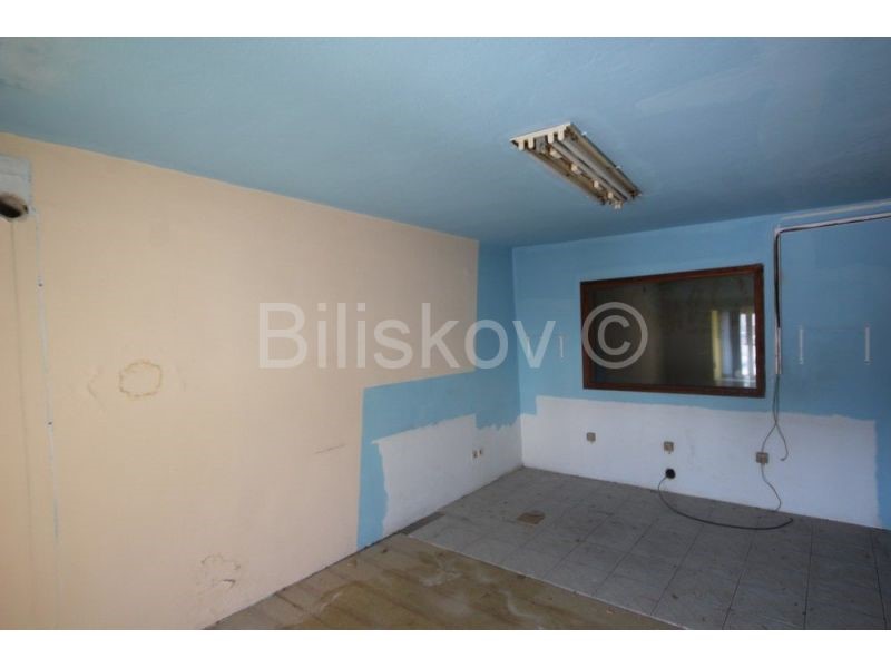 Business premises For rent - SPLITSKO-DALMATINSKA  KAŠTELA 