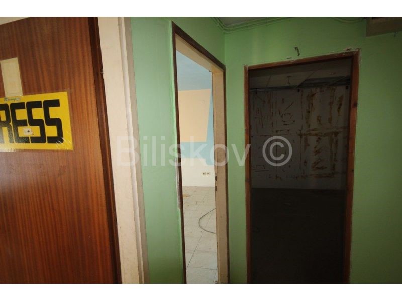 Business premises For rent - SPLITSKO-DALMATINSKA  KAŠTELA 