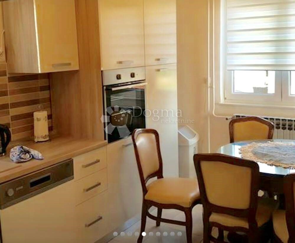 Flat For rent - PRIMORSKO-GORANSKA  KOSTRENA 