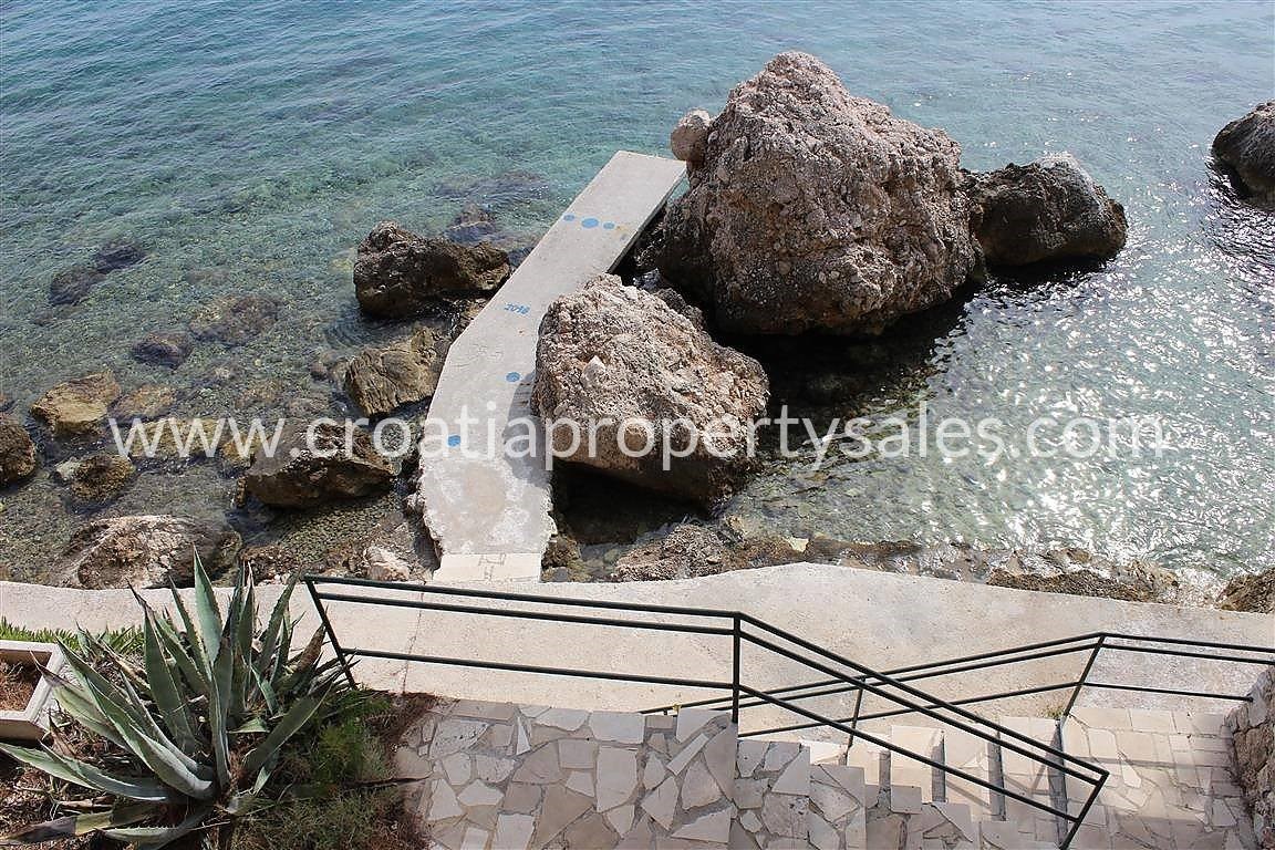 House For sale - SPLITSKO-DALMATINSKA  OMIŠ 