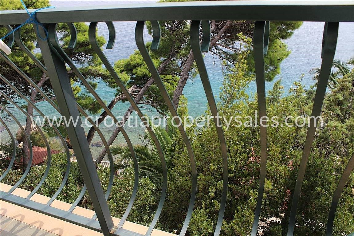 House For sale - SPLITSKO-DALMATINSKA  OMIŠ 