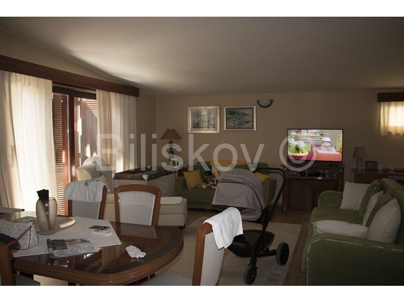 Casa In vendita - SPLITSKO-DALMATINSKA  TROGIR 