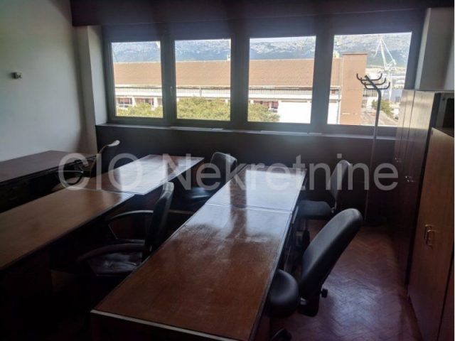 Poslovni prostor za najam 40 m² – Brodarica