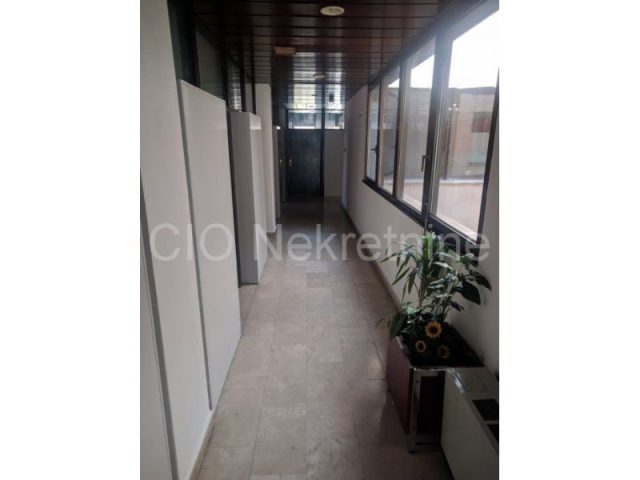 Business premises For rent - Splitsko-dalmatinska Split - foto 2/5