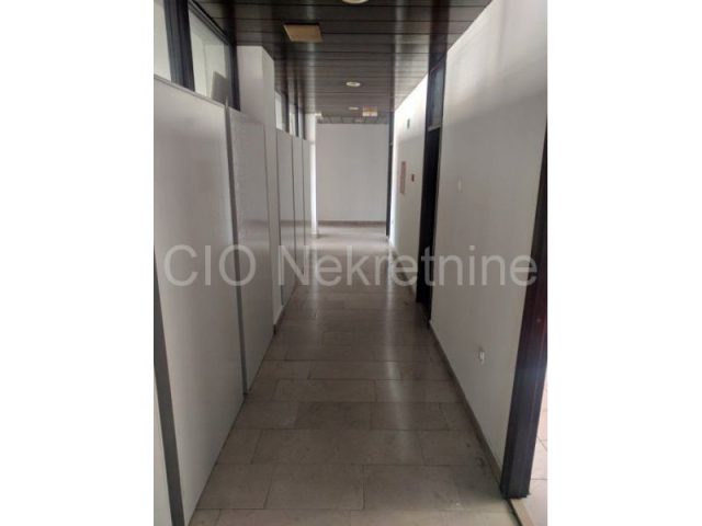 Business premises For rent - Splitsko-dalmatinska Split - foto 3/5