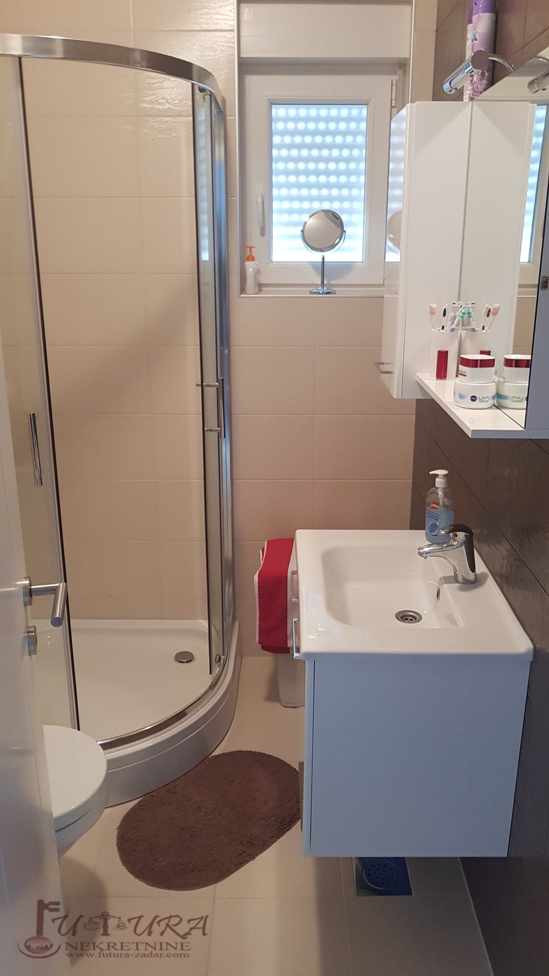 Apartmán Na predaj - LIČKO-SENJSKA  NOVALJA 