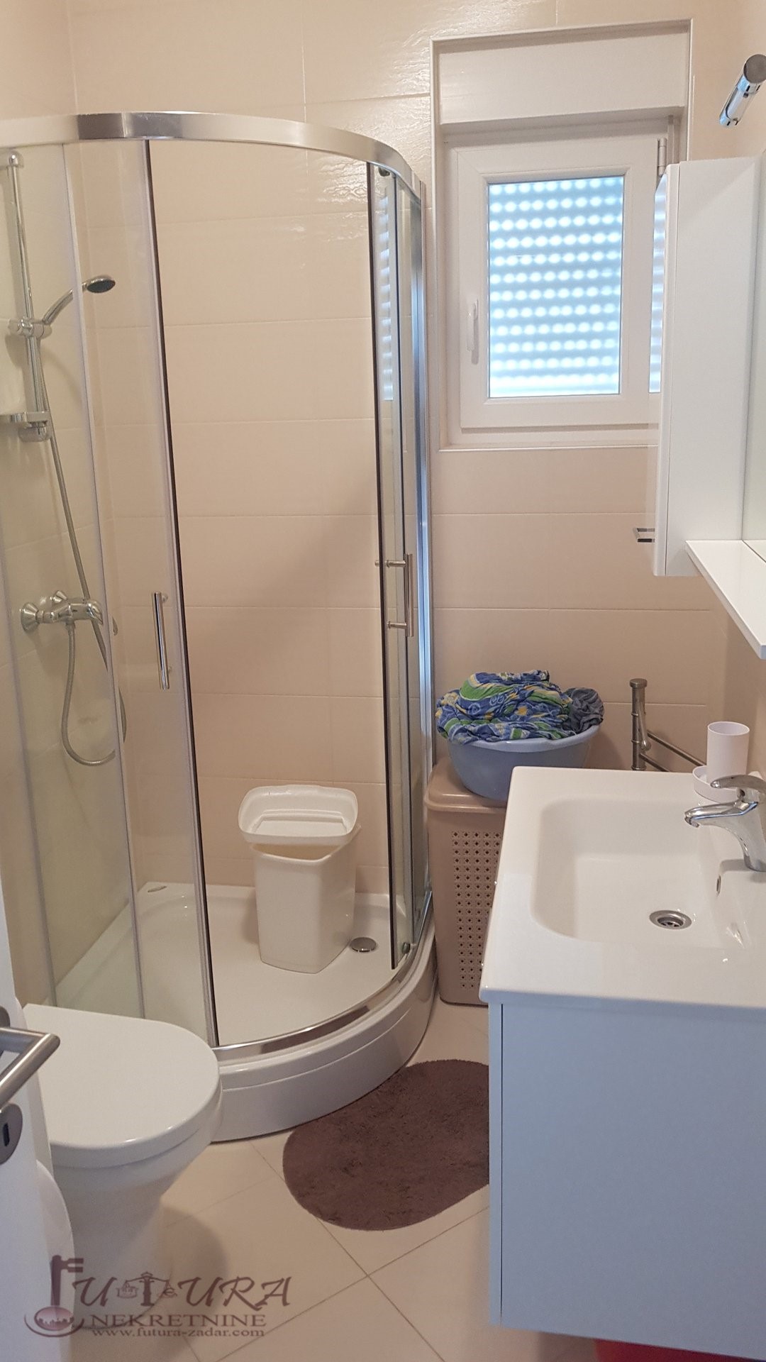 Apartmán Na predaj - LIČKO-SENJSKA  NOVALJA 