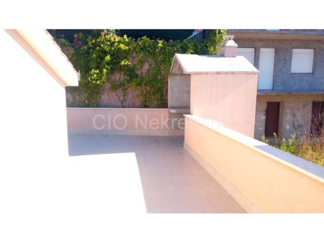 House For sale - Splitsko-dalmatinska Omiš - foto 2/19
