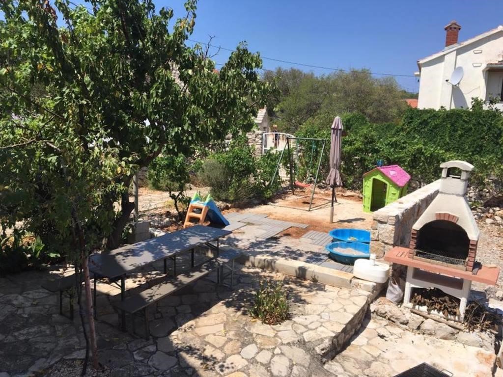 Casa In vendita - SPLITSKO-DALMATINSKA  TROGIR 