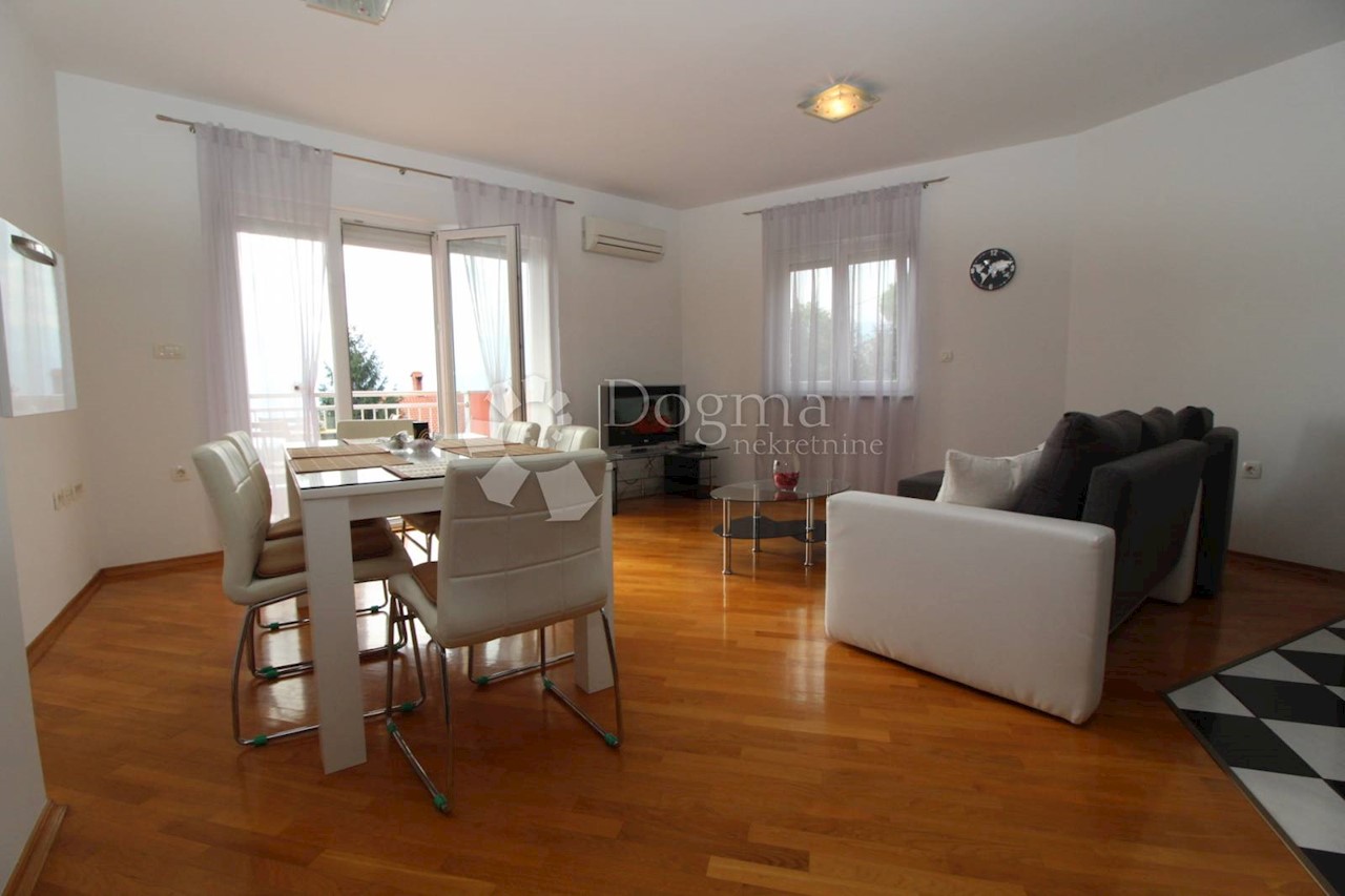 Flat For rent - PRIMORSKO-GORANSKA  RIJEKA 