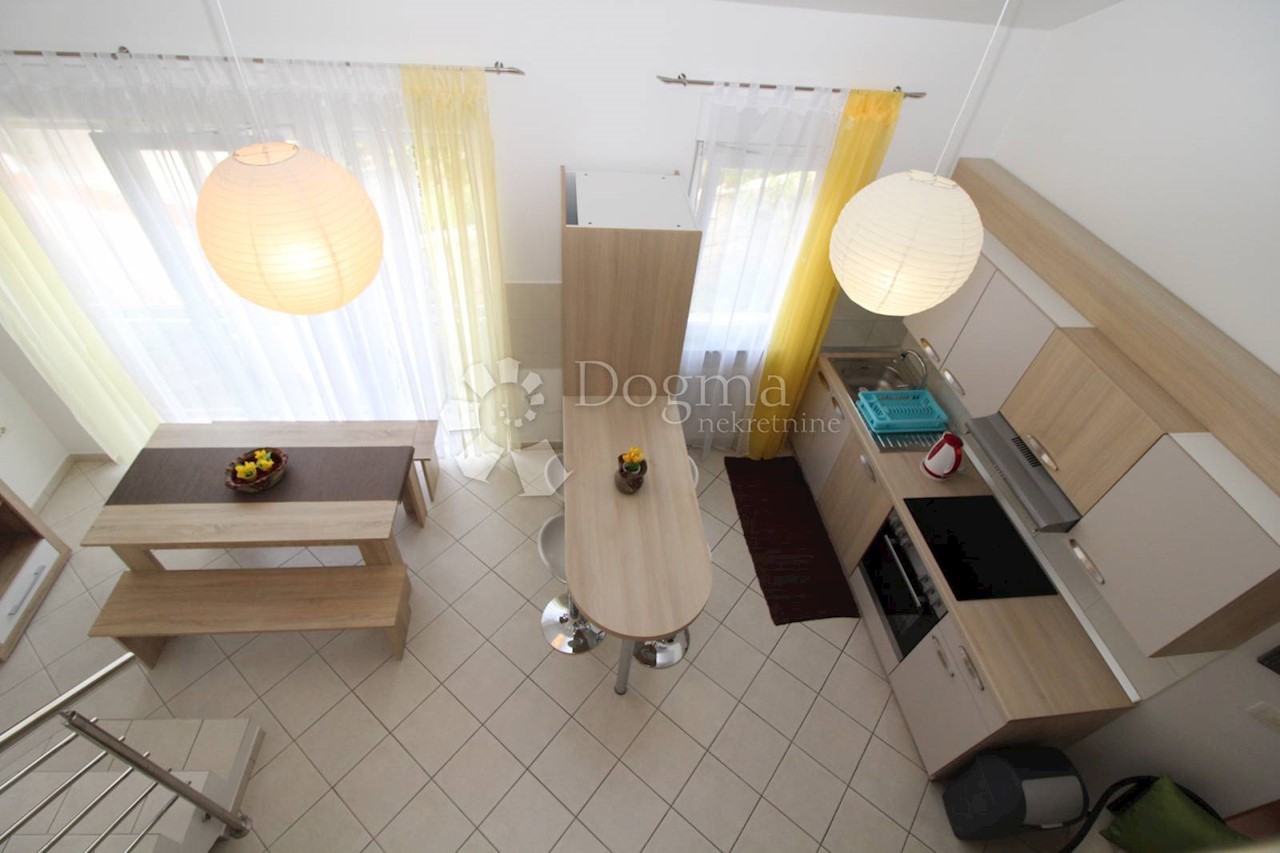 Flat For rent - PRIMORSKO-GORANSKA  RIJEKA 