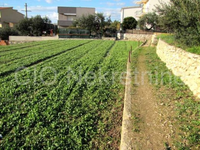 Zemljište na prodaju 396 m² – Podstrana