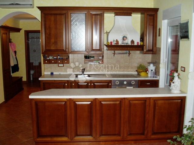 Flat For sale - PRIMORSKO-GORANSKA  OPATIJA 