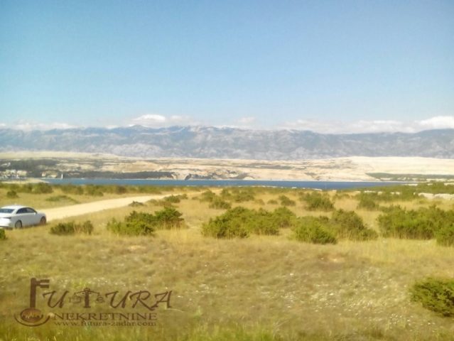 Land for sale 12500 m² – Novalja