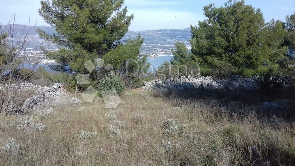 Zemljište Na prodaju - SPLITSKO-DALMATINSKA  ČIOVO 