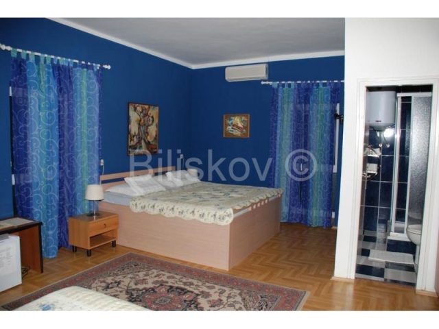 Lokal użytkowy Na sprzedaż - Ličko-senjska Karlobag - foto 4/11