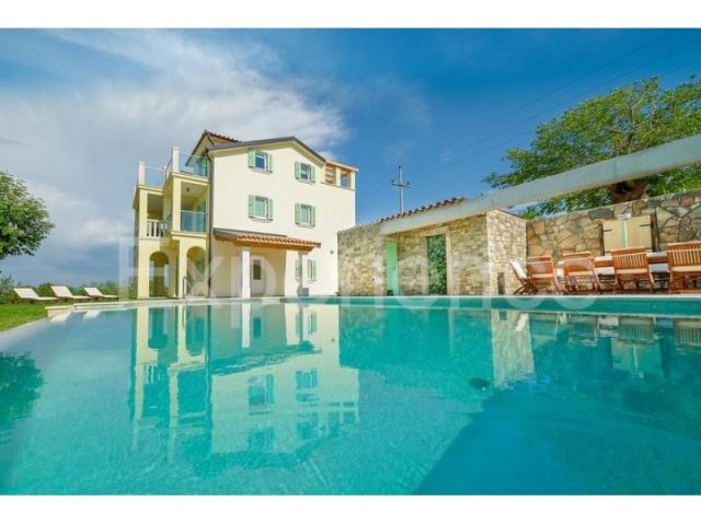 Dom na predaj 260 m² – Motovun