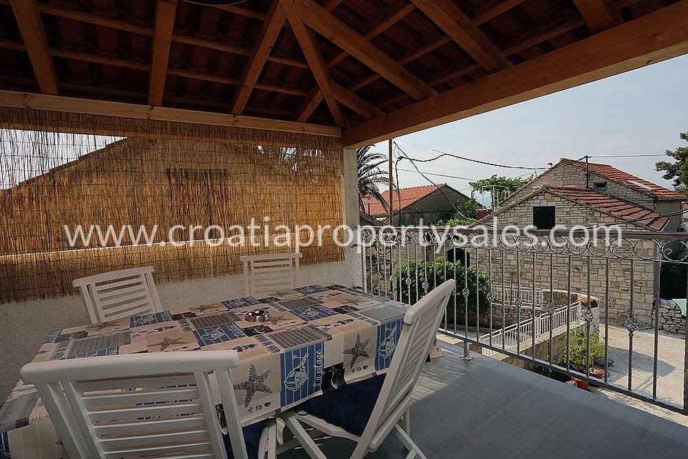 House For sale - SPLITSKO-DALMATINSKA  BRAČ 