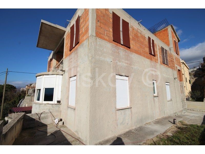 Maison À vendre - SPLITSKO-DALMATINSKA  SPLIT 