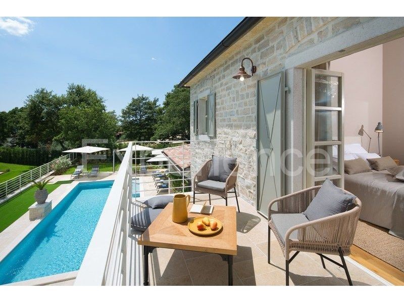 Casa In vendita - ISTARSKA  SVETI LOVREČ 