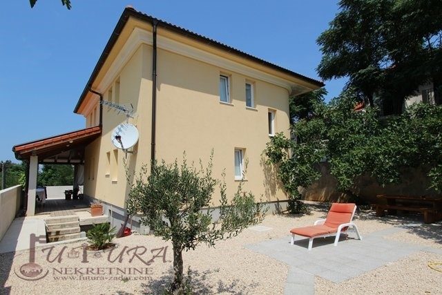 House for sale 298 m² – Pag