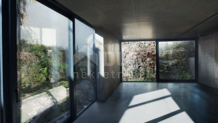 Casa In vendita - PRIMORSKO-GORANSKA  CRIKVENICA 