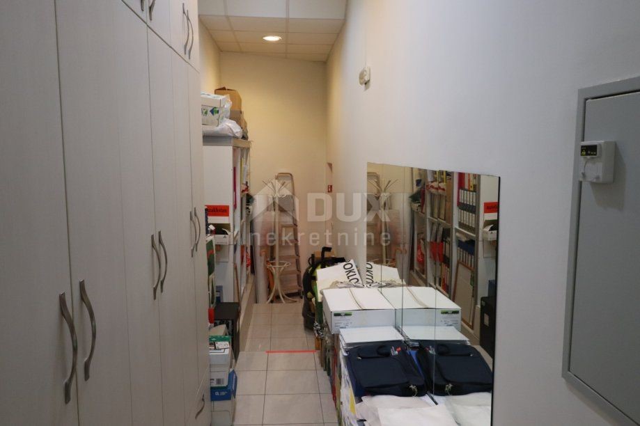 Business premises For sale - PRIMORSKO-GORANSKA  RIJEKA 