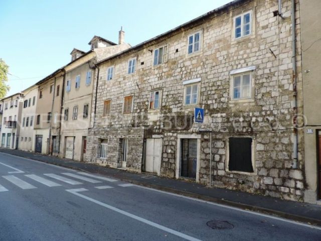 Kuća Na prodaju - šibensko-kninska Knin - foto 2/20