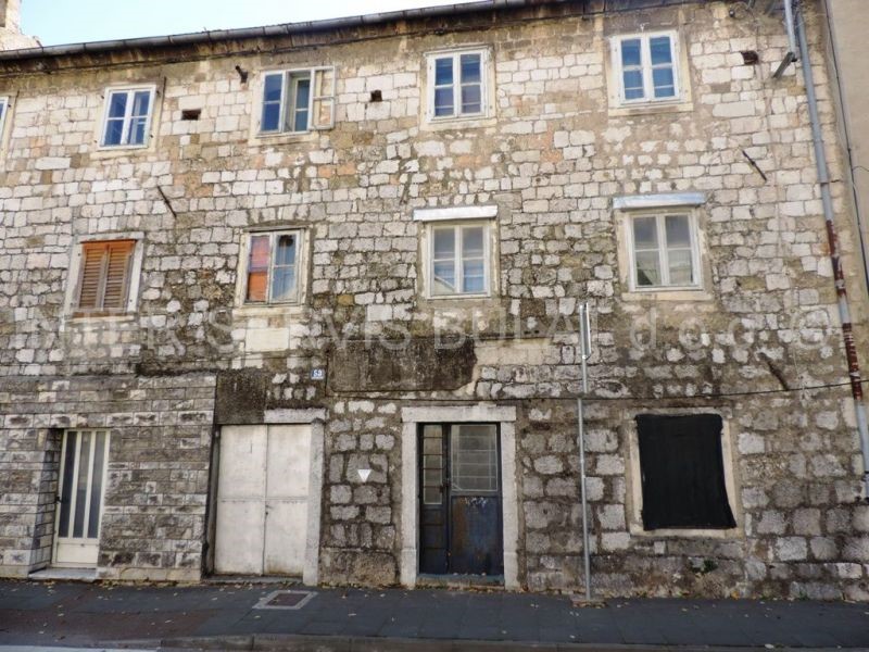 House For sale - ŠIBENSKO-KNINSKA  KNIN 