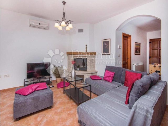 Haus Zu verkaufen - Istarska Marčana - foto 5/32