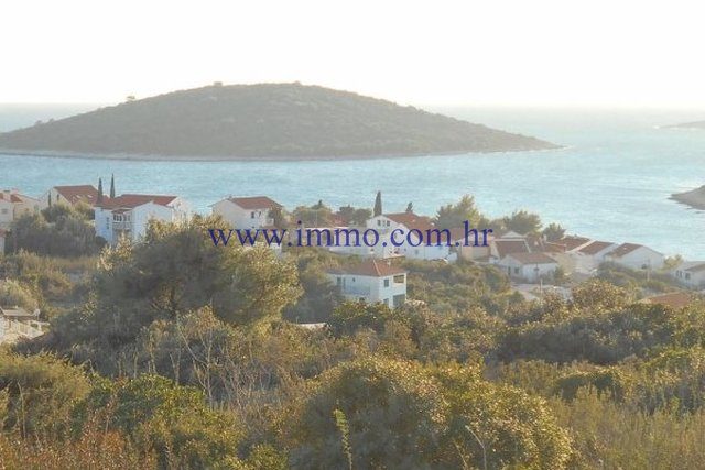 Pozemek na prodej 749 m² – Maslinica