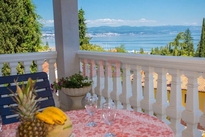 Appartamento in vendita 190 m² – Ičići